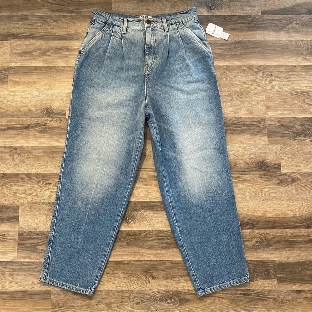 NEW Free People High Waisted Vintage Style Jeans